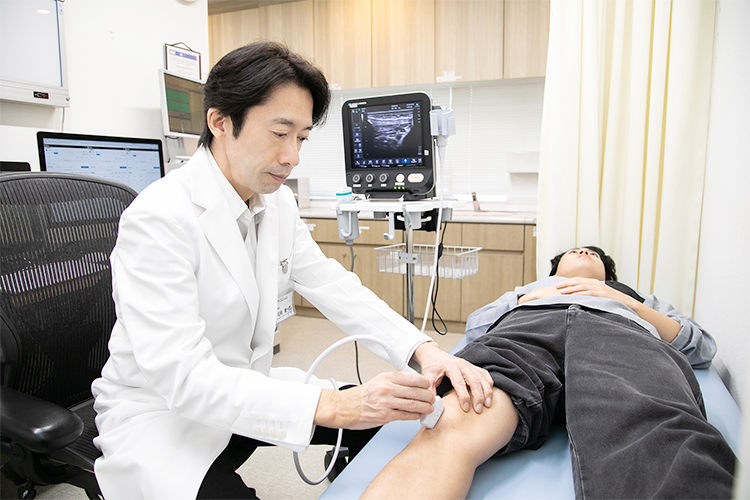 専門医による信頼のおける診療イメージ画像